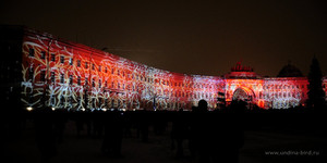 Световое шоу на Дворцовой площади <br />Lightshow On Dvortsovaya Ploshchad'